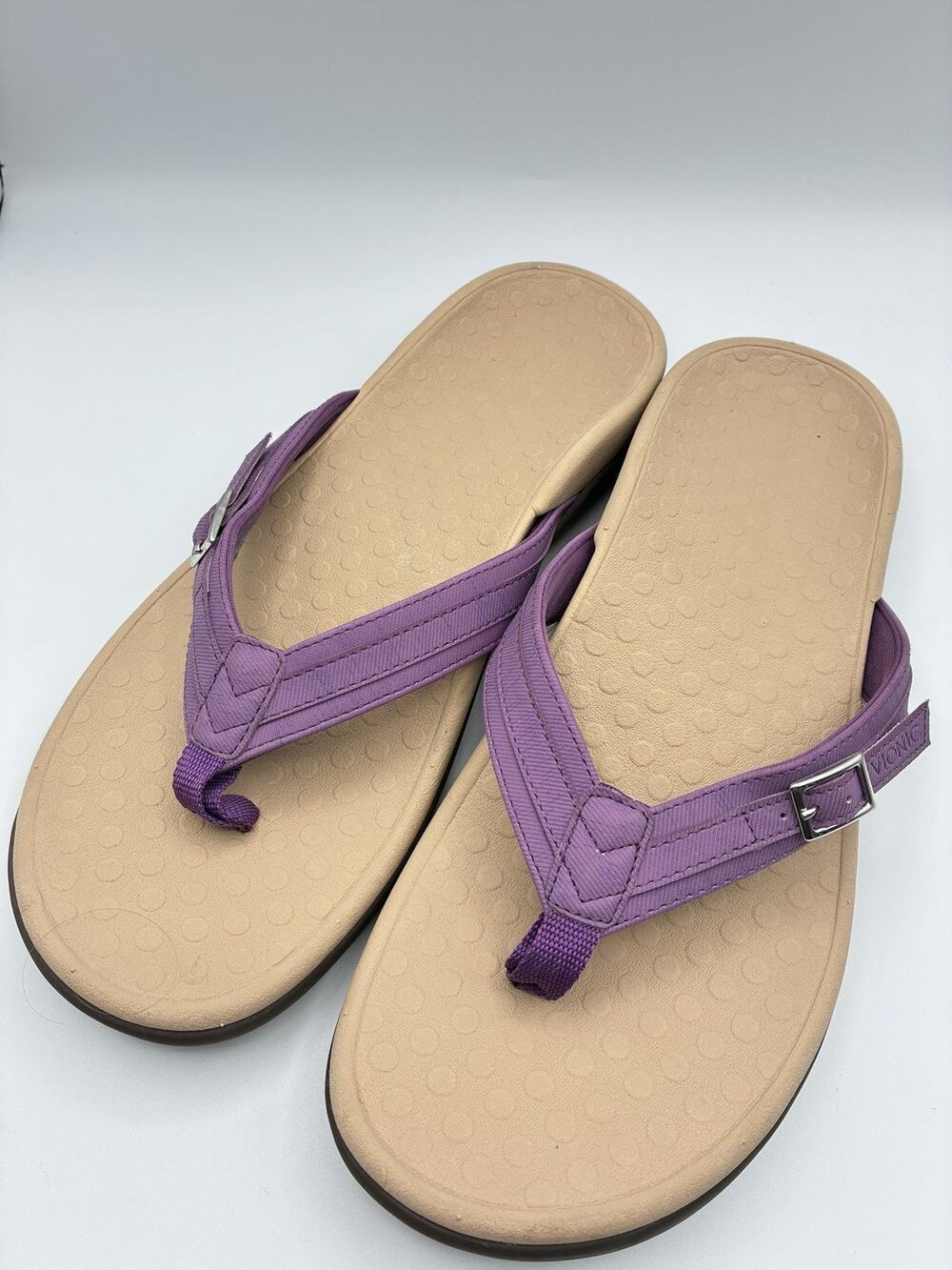 Vionic Tide Patty Flip Flop Sandals Women's Size 10 Purple Strap Comfort Shoes
